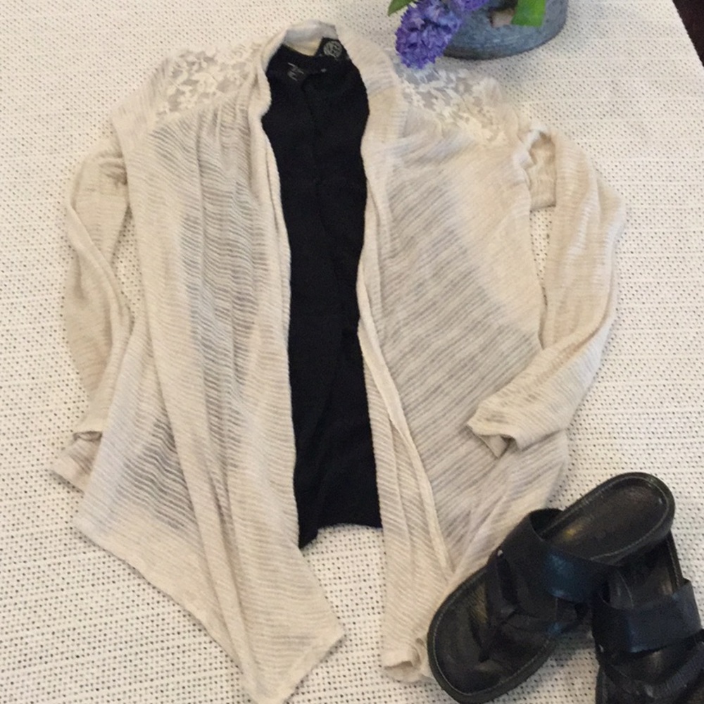 Cream, Cardigan: embroidered accents